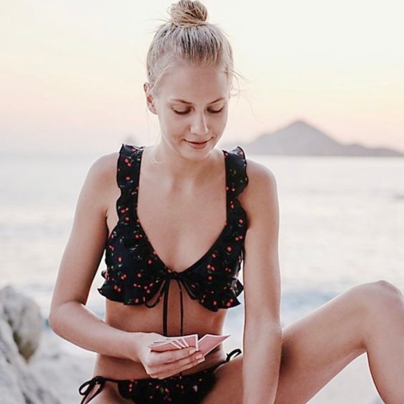 For Love And Lemons Other - NEVER WORN ForLove &Lemons Mon Cheri Bikini Top